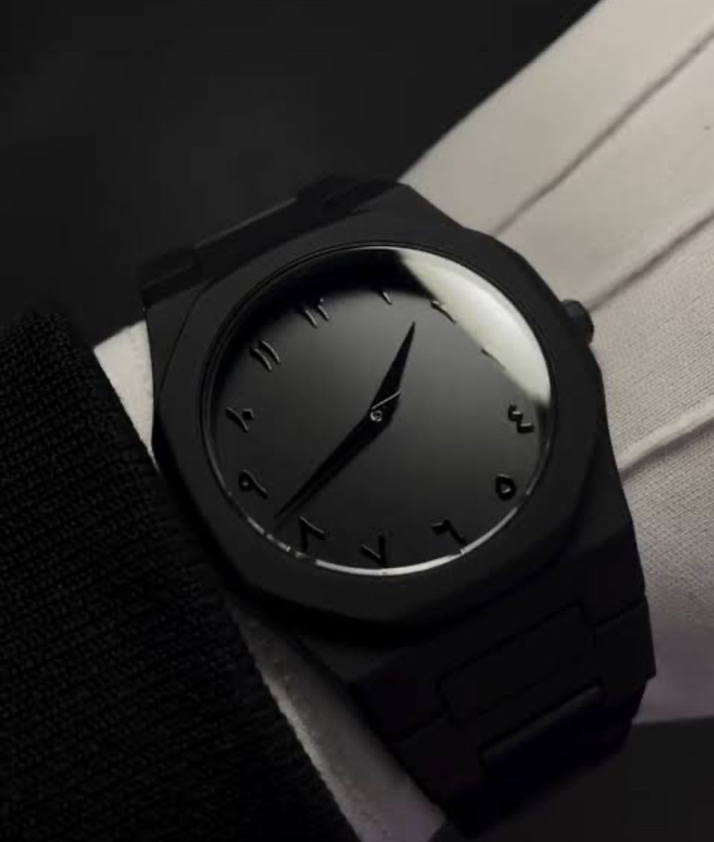 BLACK AURA ARABIC WATCH